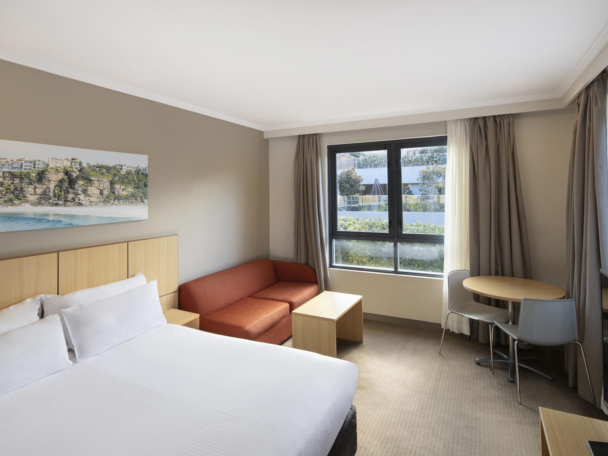 Mercure Sydney Manly Warringah Exterior foto