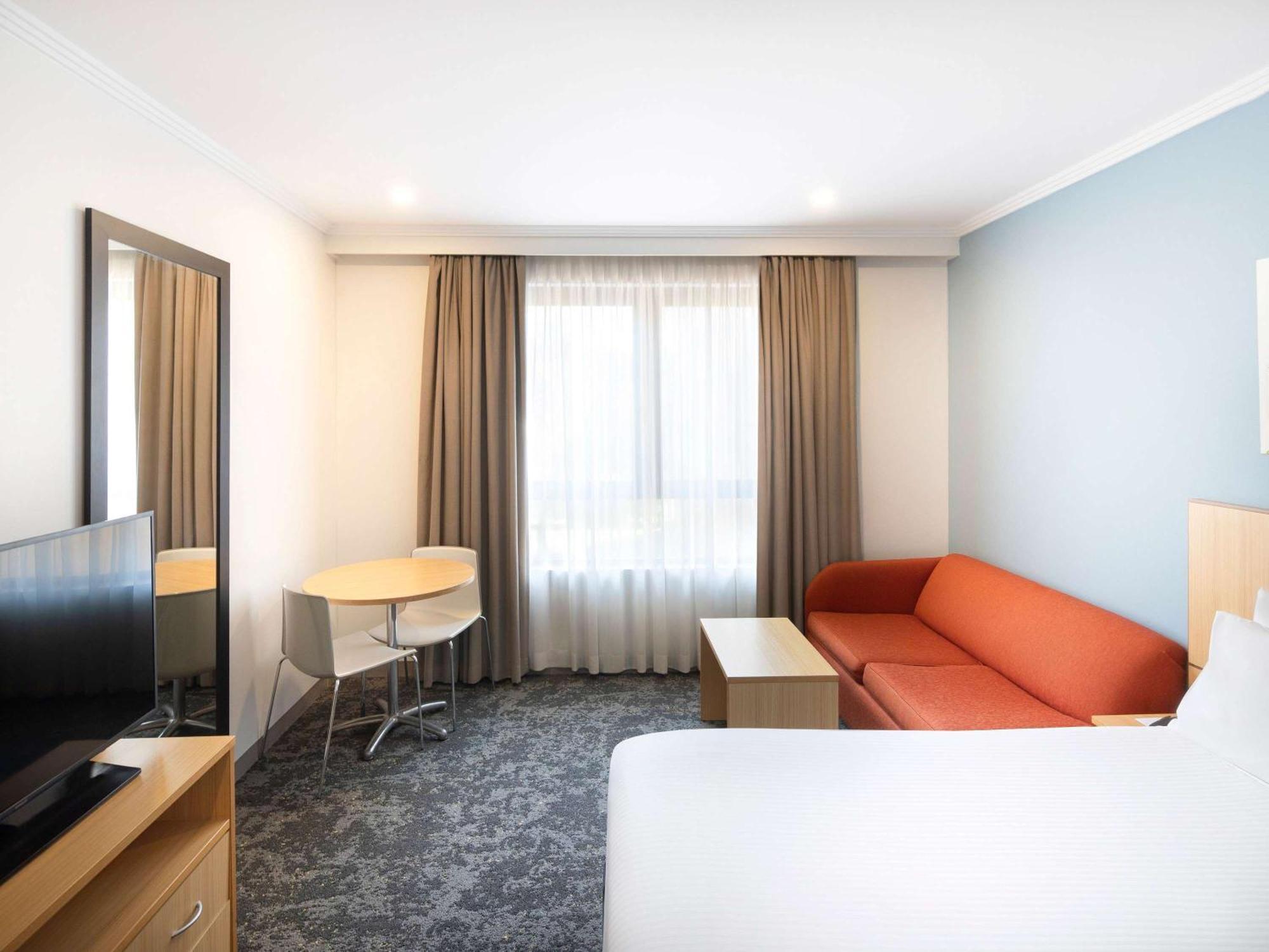 Mercure Sydney Manly Warringah Exterior foto