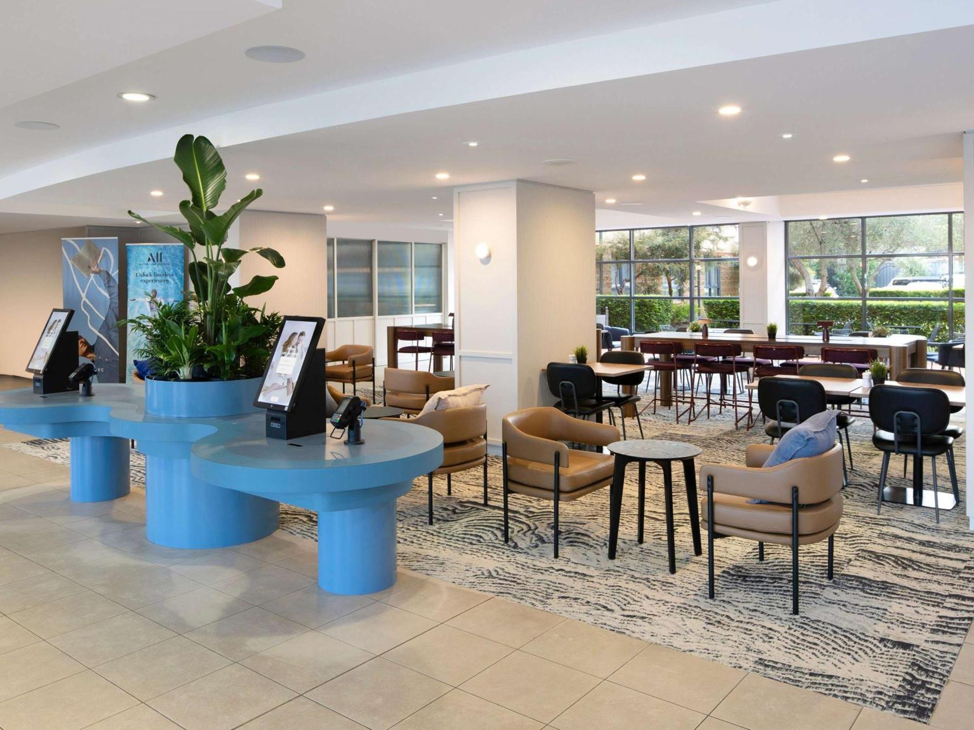 Mercure Sydney Manly Warringah Exterior foto