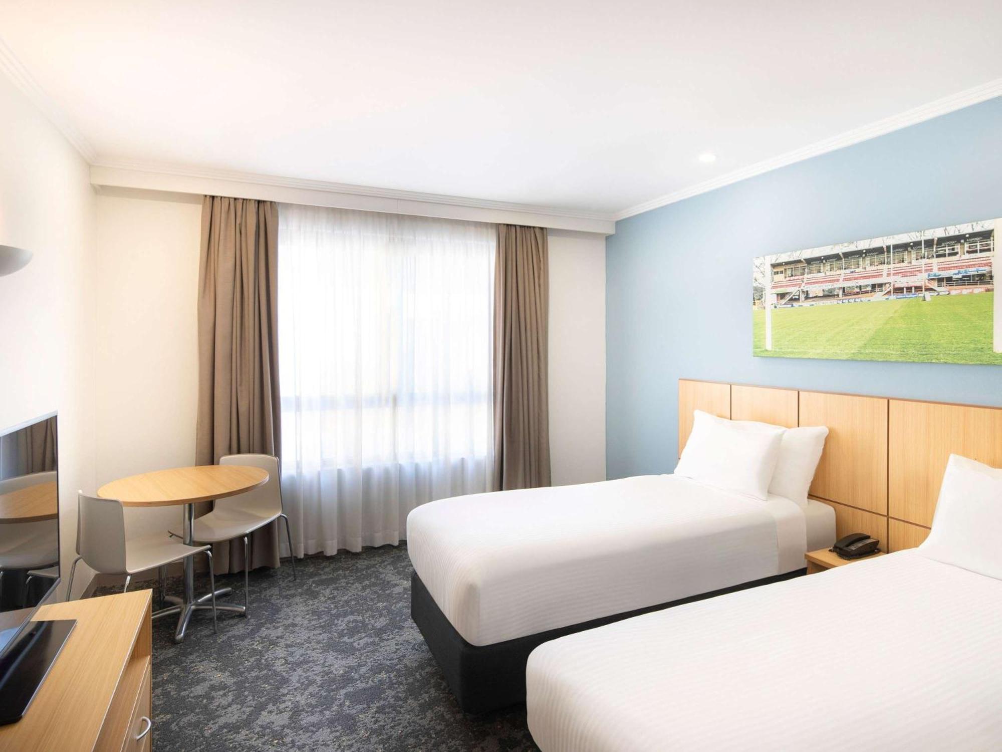 Mercure Sydney Manly Warringah Exterior foto